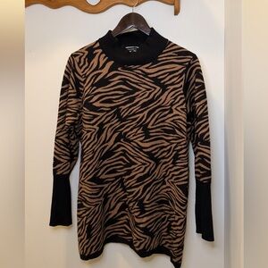 Women's Black and Brown Turtleneck Sweater